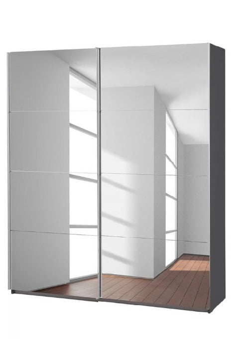 Rauch Quadra sliding door wardrobe